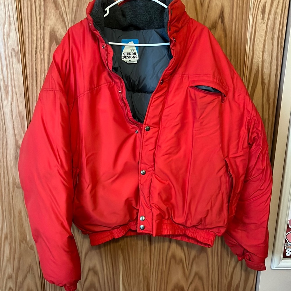 Unisex Vintage Red Sierra Designs Winter Puffer Jacket